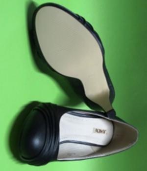 Eleganter Damenpumps von Jumex